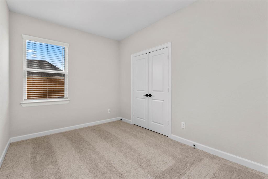 1111 Whispering Winds Drive, Beasley, Texas image 14