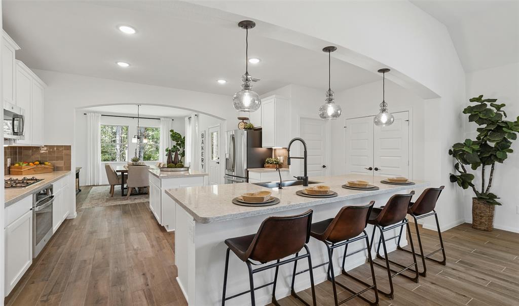 32410 Magnolia Glen Lane