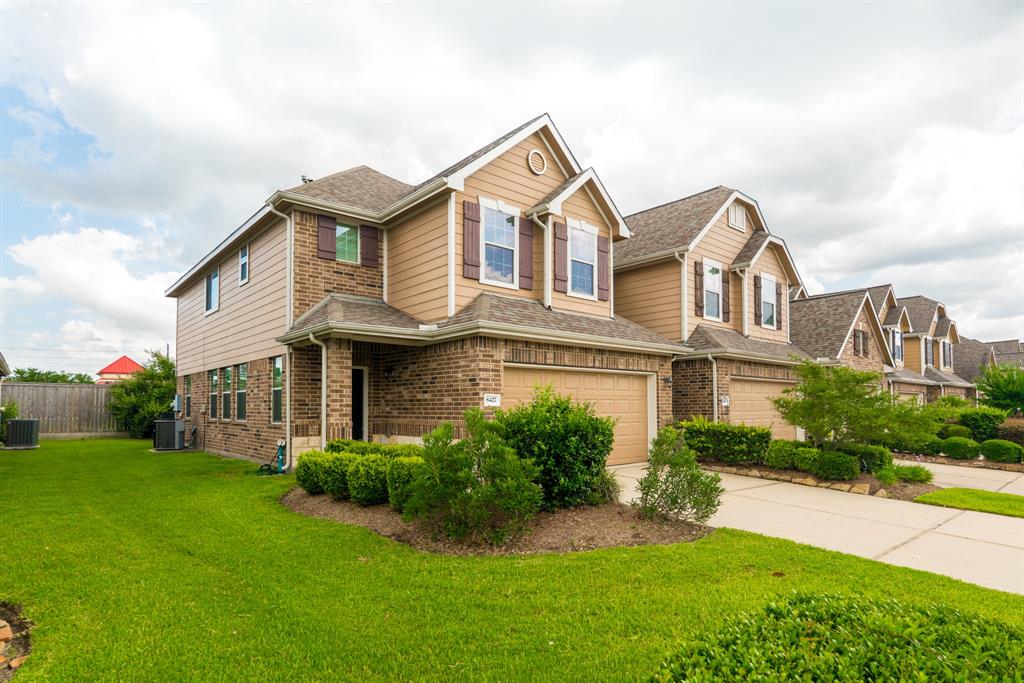 8427 Sunset Loch Drive