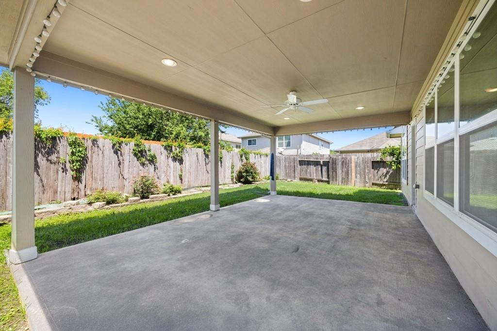 6818 Whitbourne Meadow Lane, Houston, Texas image 35