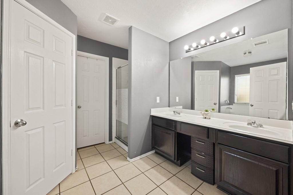 6818 Whitbourne Meadow Lane, Houston, Texas image 18