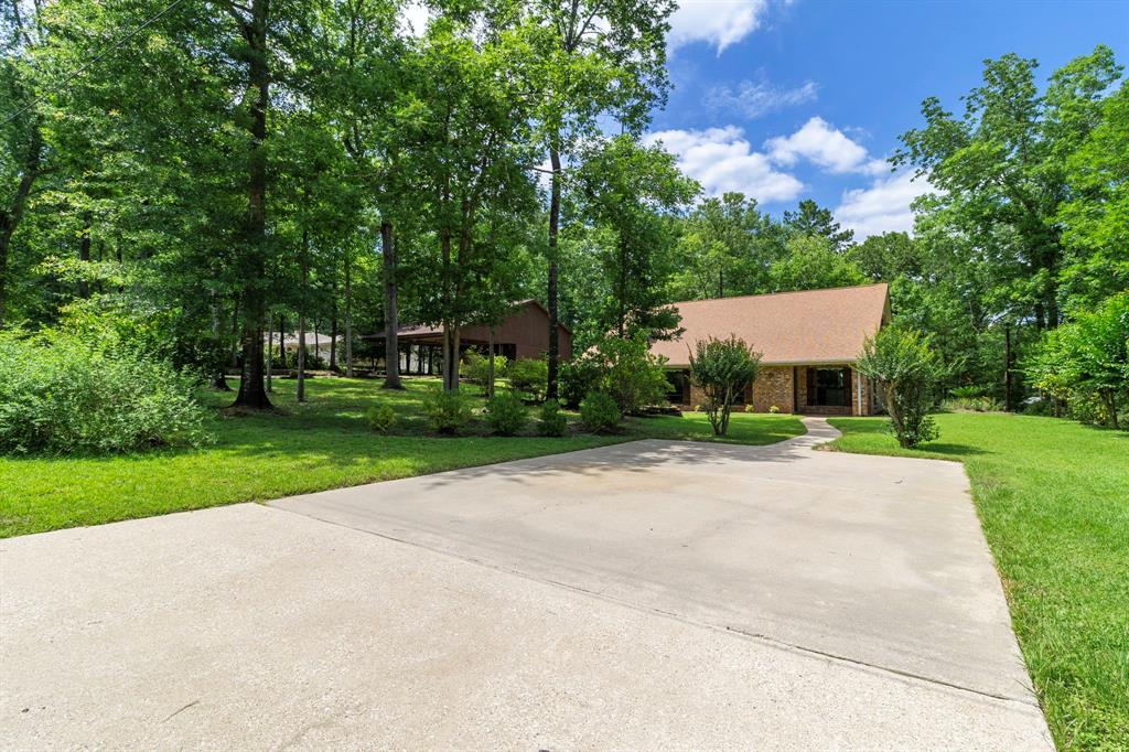 144 L K Walker, Livingston, Texas image 3