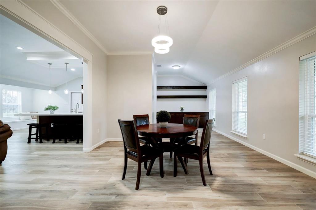 2015 Shadow Ln Lane, Richmond, Texas image 4