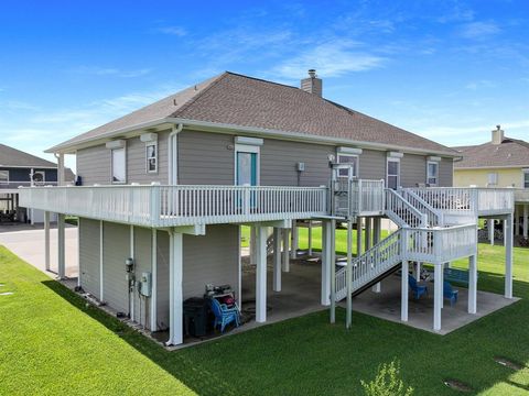 A home in Crystal Beach