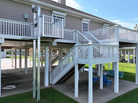 A home in Crystal Beach