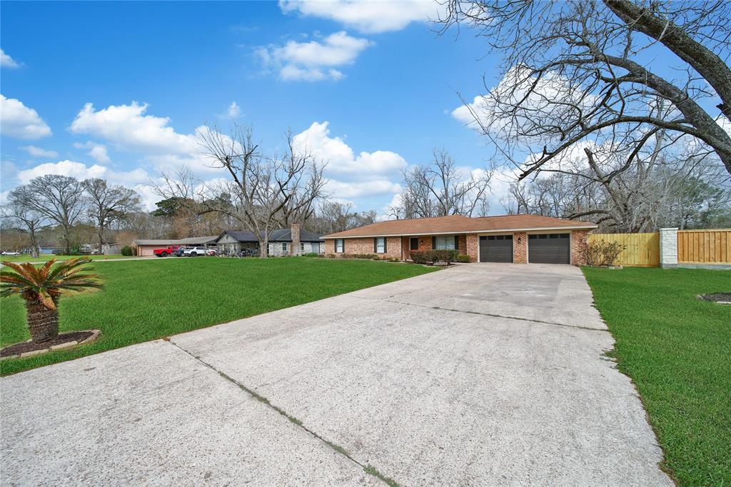 1034 Success Lane, Huffman, Texas image 3
