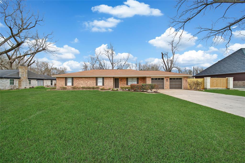 1034 Success Lane, Huffman, Texas image 2