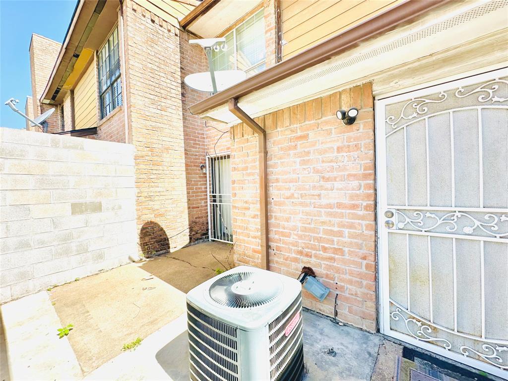 8901 S Braeswood Boulevard #208, Houston, Texas image 20