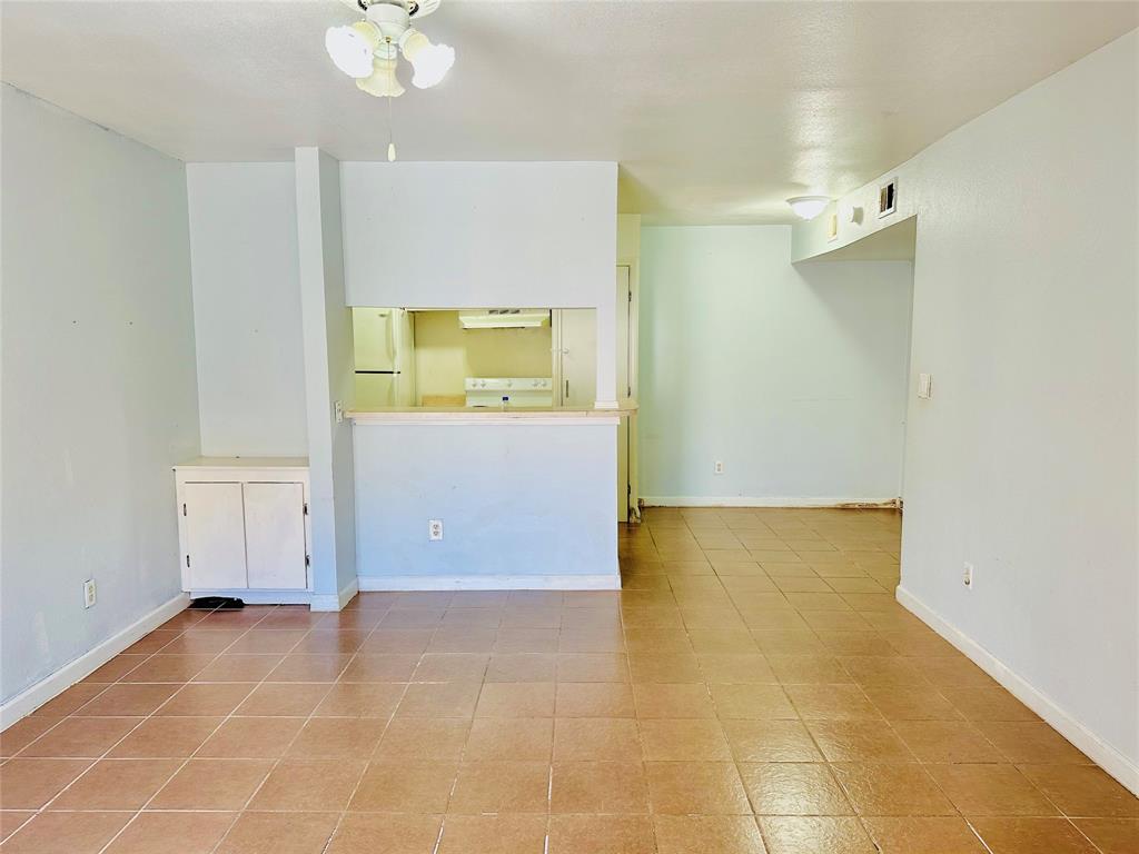 8901 S Braeswood Boulevard #208, Houston, Texas image 1