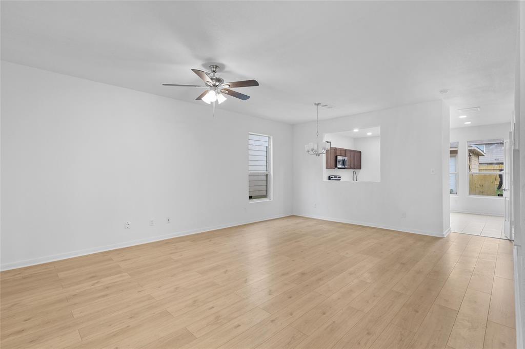 16766 Mammoth Springs Drive, Houston, Texas image 7