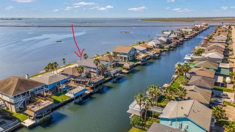 A home in Bayou Vista