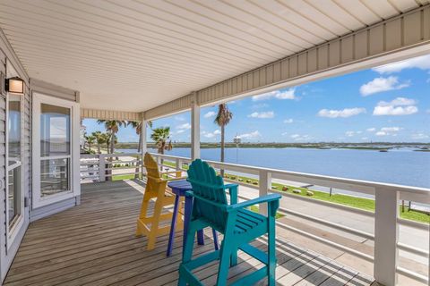 A home in Bayou Vista