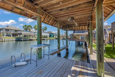 A home in Bayou Vista