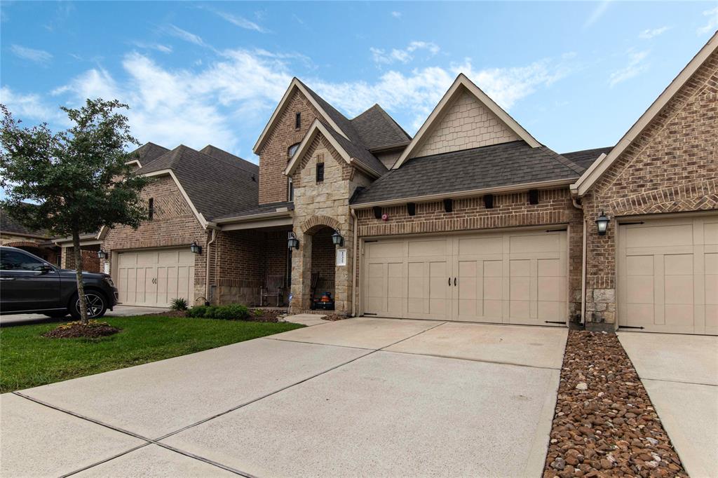 15327 Westland Gate Drive, Conroe, Texas image 2