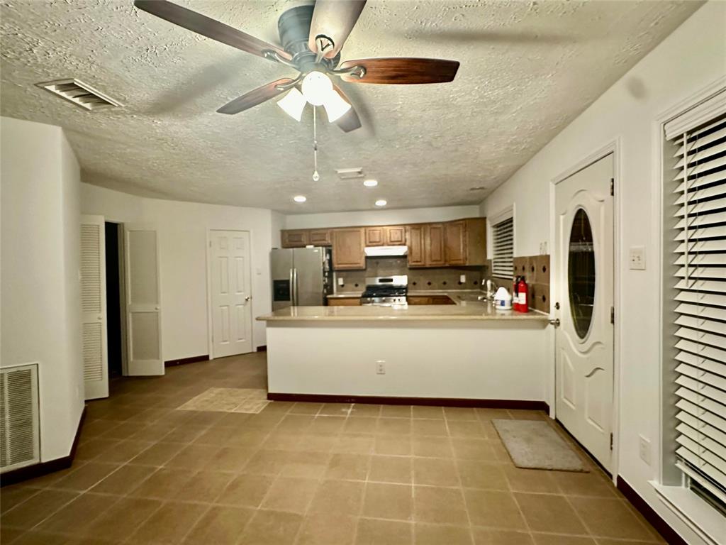 13322 Nantucket Drive, Sugar Land, Texas image 4