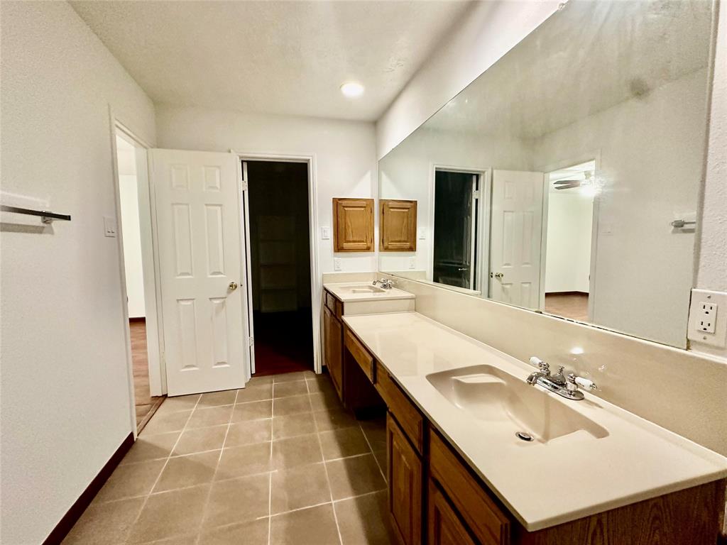 13322 Nantucket Drive, Sugar Land, Texas image 13