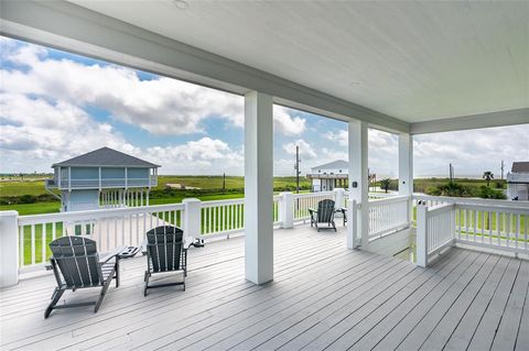 A home in Port Bolivar