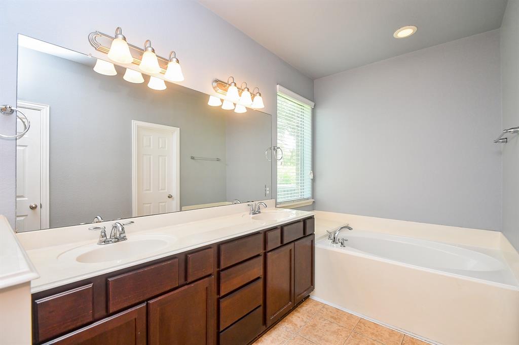 6030 Mystic Berry Drive, Katy, Texas image 24