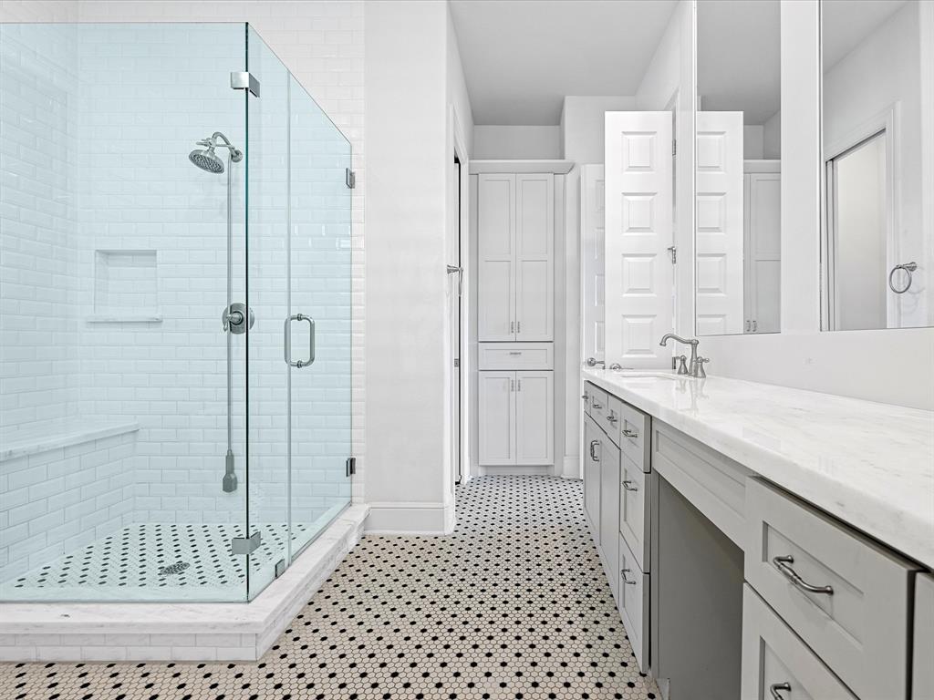 1110 W 12th Street, Houston, Texas image 21