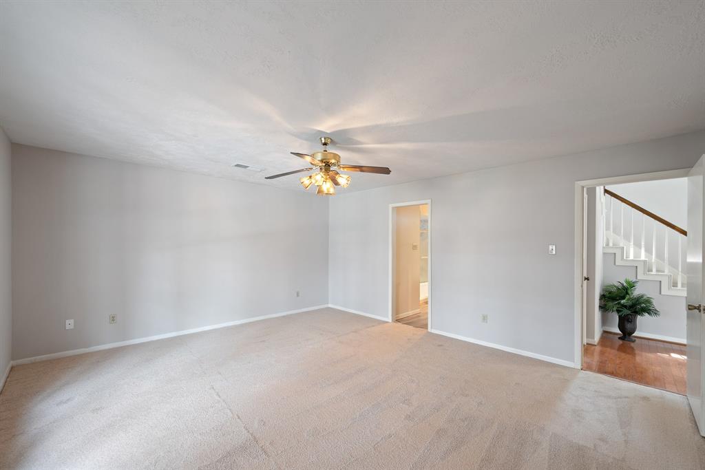 2403 Villa Creek Drive, Kingwood, Texas image 28