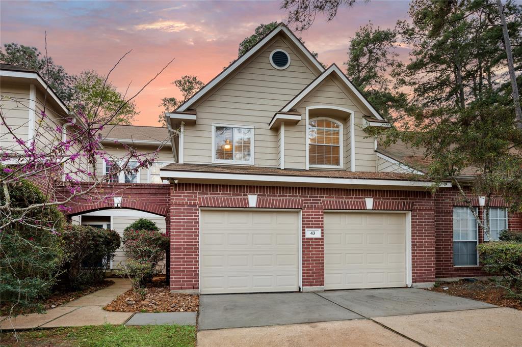 43 S Avonlea Circle, The Woodlands, Texas image 1