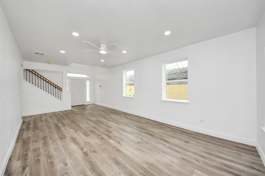 1313 Avenue G, South Houston, Texas image 8