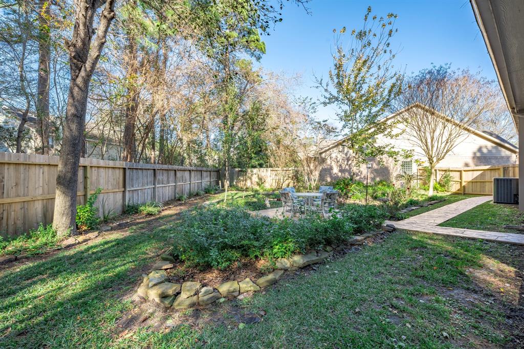 14 Devon Mill Place, The Woodlands, Texas image 40