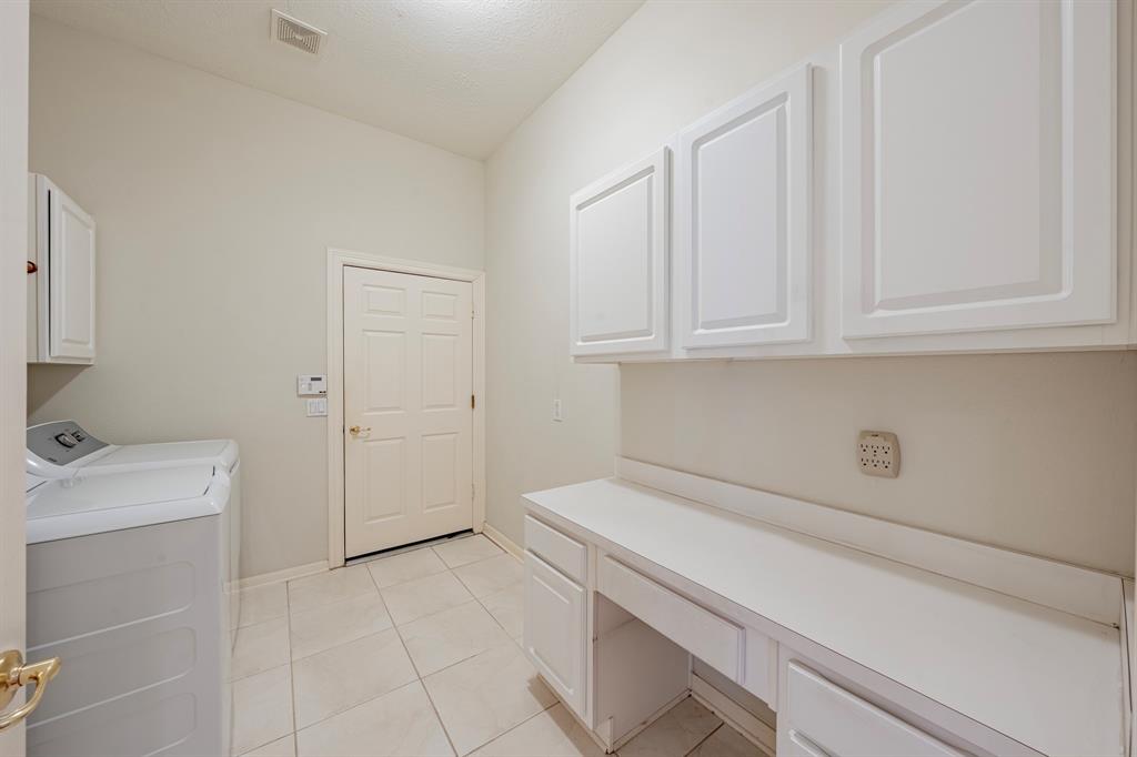 14 Devon Mill Place, The Woodlands, Texas image 31