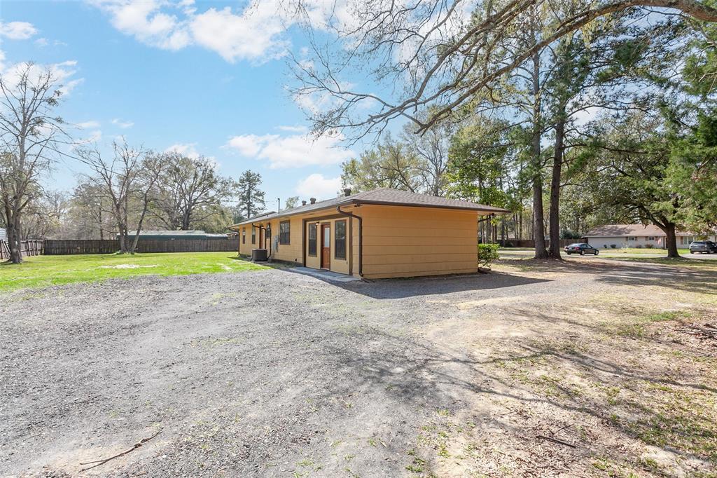 105A Butler Road, Vidor, Texas image 6