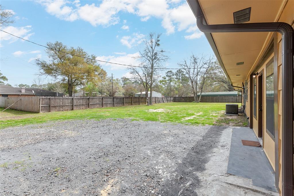 105A Butler Road, Vidor, Texas image 3