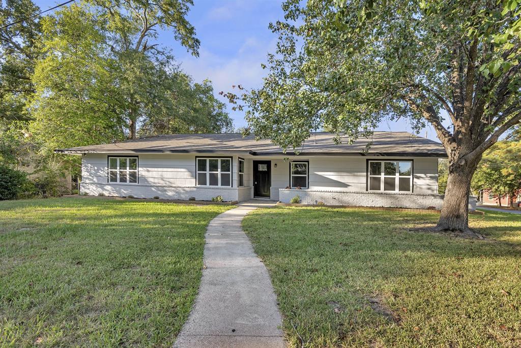 618 W Milam Street, Livingston, Texas image 1