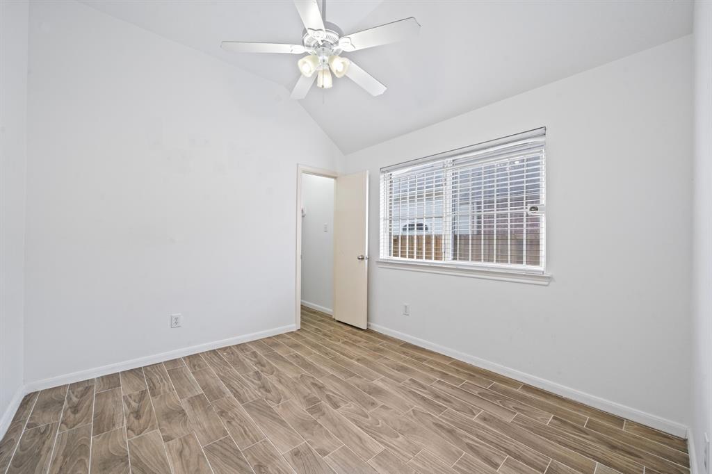 10015 Tulip Trails Court, Houston, Texas image 7