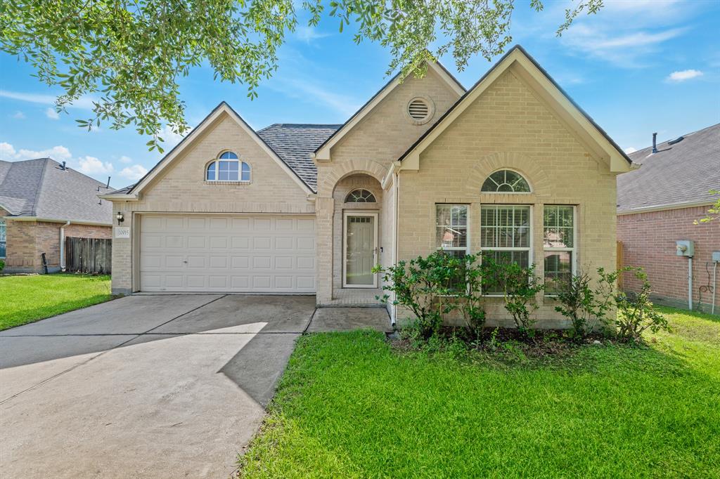 10015 Tulip Trails Court, Houston, Texas image 1