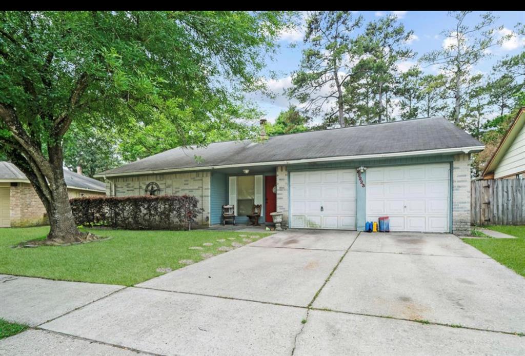 22223 Springgate Drive, Spring, Texas image 2