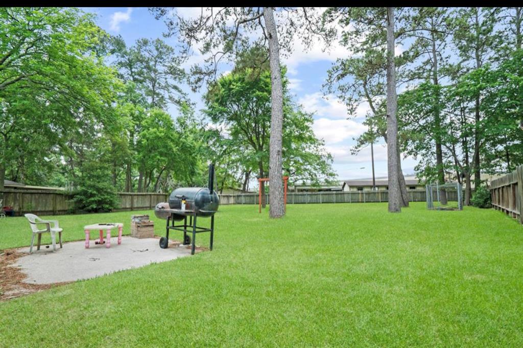 22223 Springgate Drive, Spring, Texas image 4