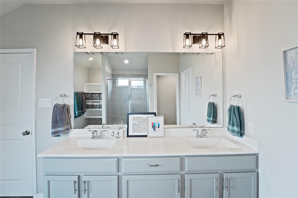1318 Bellingham Park Drive, Missouri City, Texas image 16