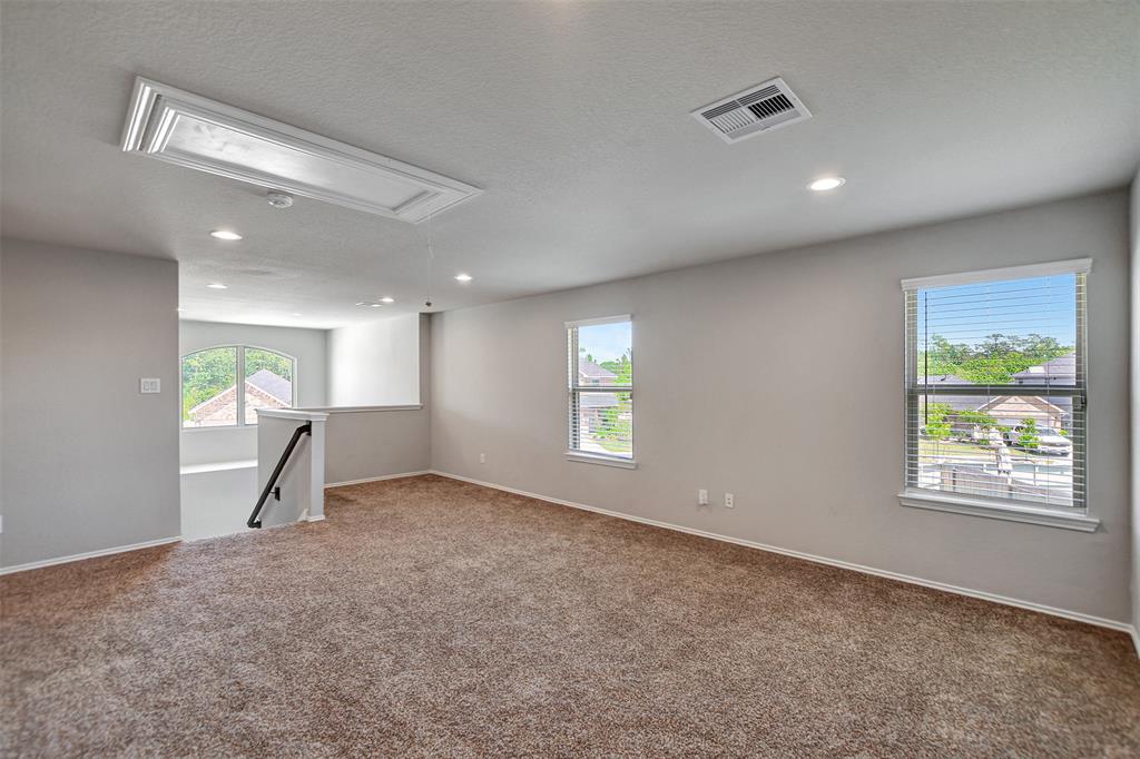 9244 Inland Leather Lane, Conroe, Texas image 31