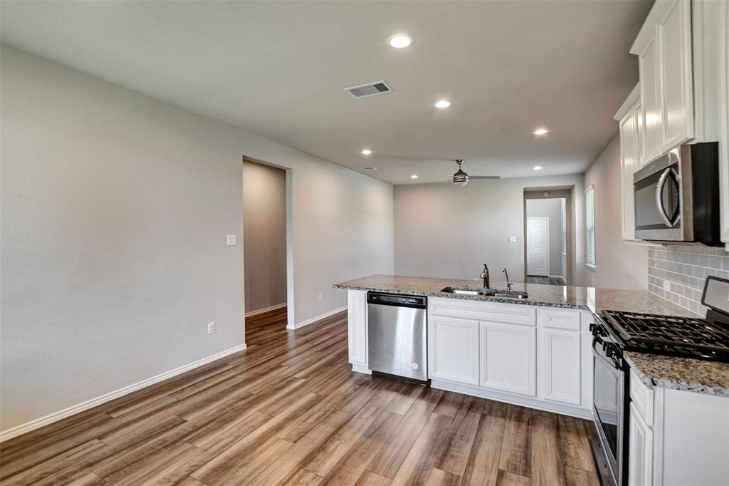 9244 Inland Leather Lane, Conroe, Texas image 20