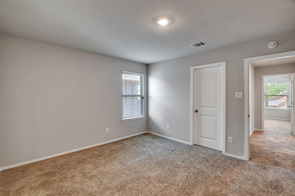 9244 Inland Leather Lane, Conroe, Texas image 32