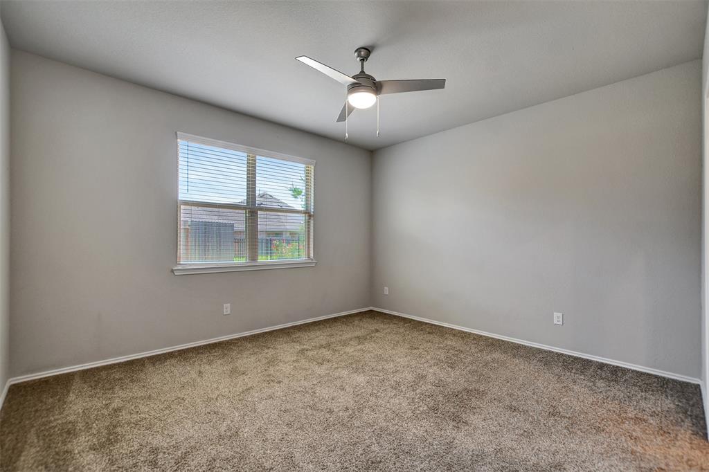9244 Inland Leather Lane, Conroe, Texas image 23