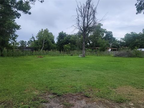 Photo of 8033 Furray Road, Houston, TX 77028 (MLS # 13878098)