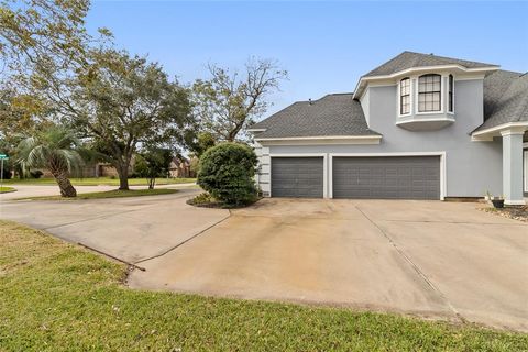 A home in Lake Jackson