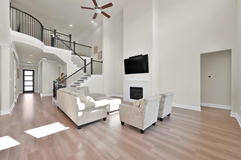 10640 Red Tail Place