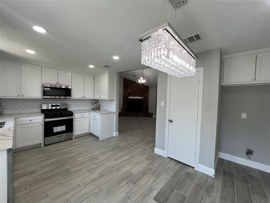 5005 Meadow Crest Street, La Porte, Texas image 40