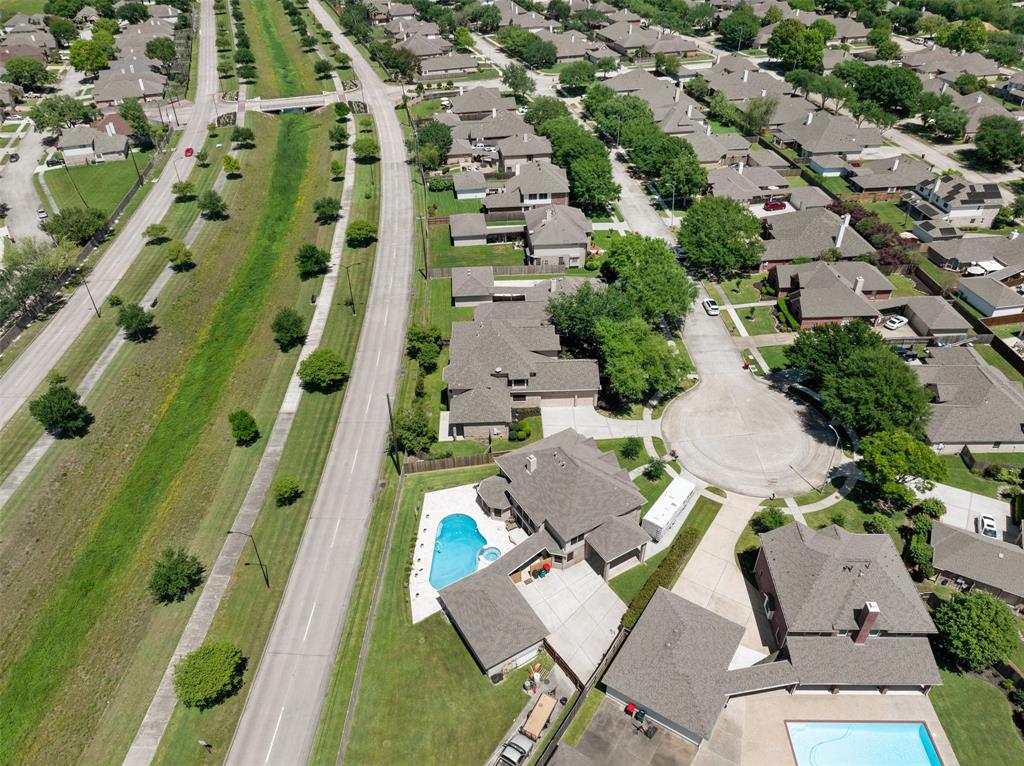 4011 Waterwood Drive, Baytown, Texas image 47