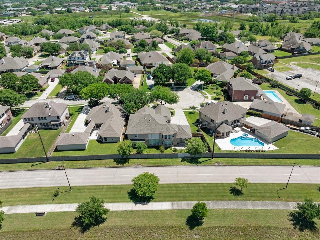 4011 Waterwood Drive, Baytown, Texas image 49