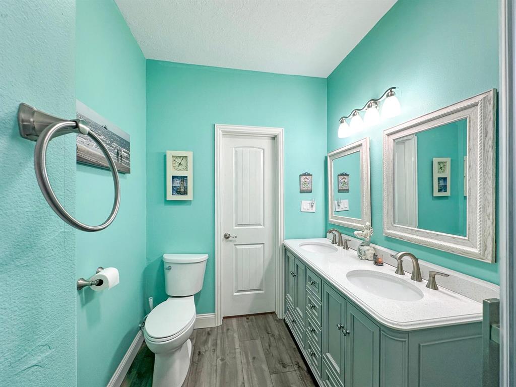 959 Surfview, Crystal Beach, Texas image 34