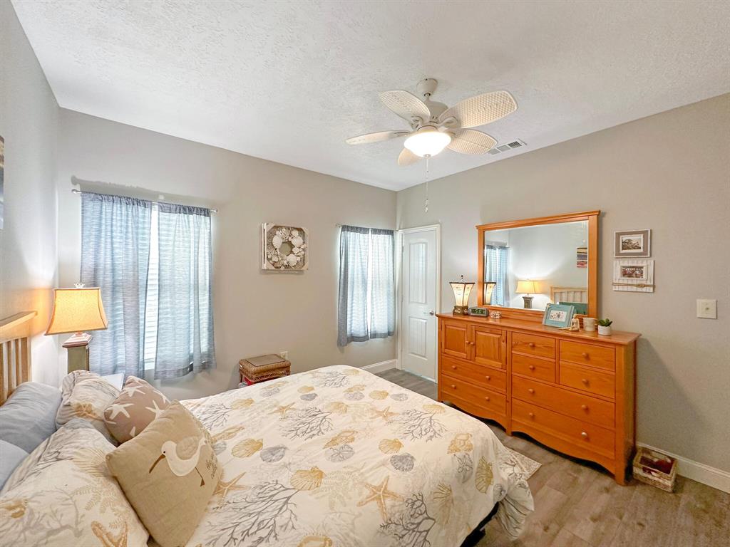 959 Surfview, Crystal Beach, Texas image 31