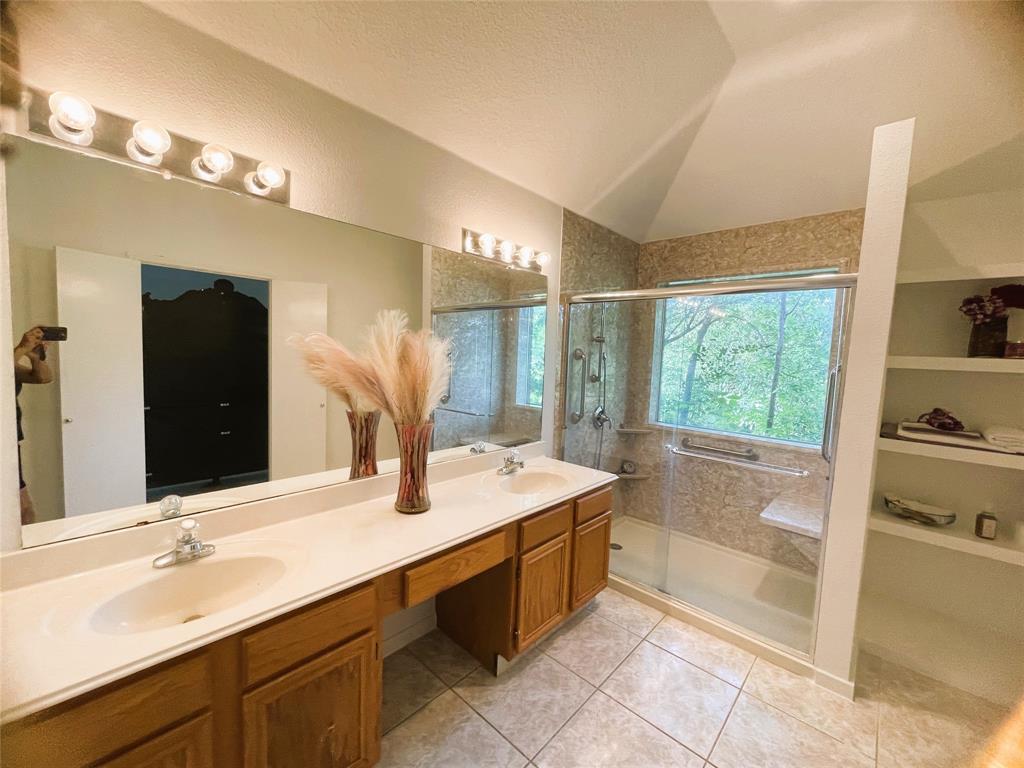 3327 Flower Field Lane, Pearland, Texas image 12