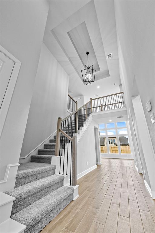 5033 Steady Breeze Drive, Katy, Texas image 2